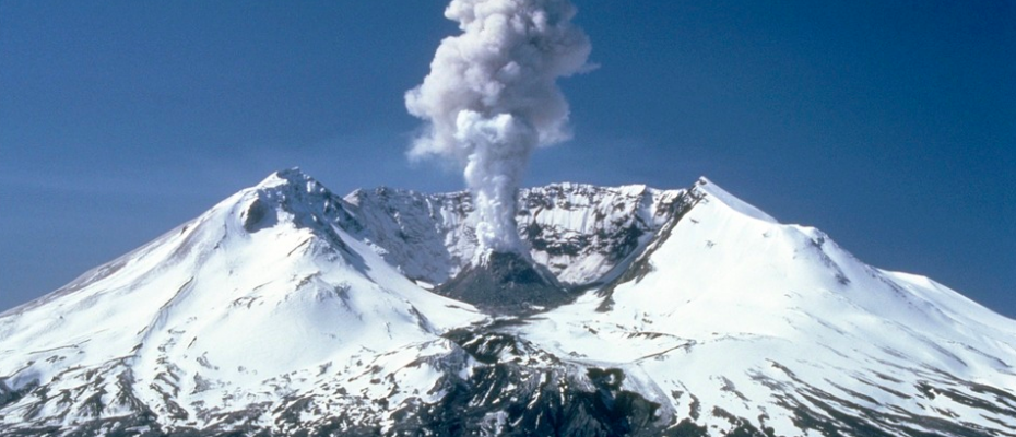 Erupción volcánica en Mount St Helens